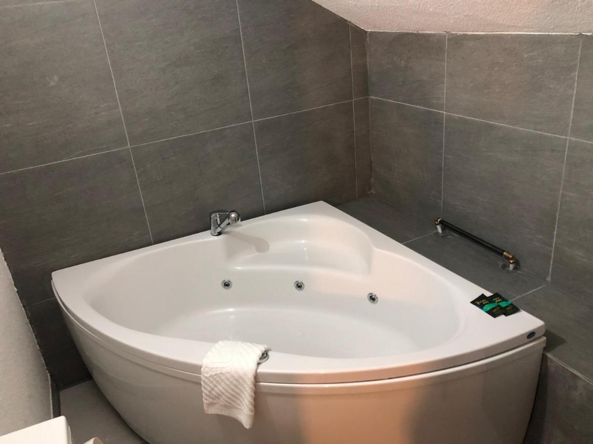 Attico Spa Крагуевац Екстериор снимка